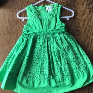 Kelly green springtime dress